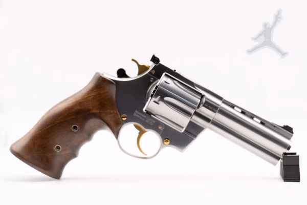 Korth Classic .44 magnum DLC Coated and high polish