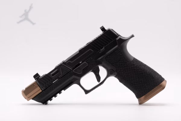 Agency Sig Sauer P320 9MM black and rose gold - Image 2