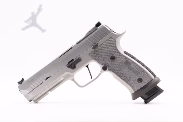 Sig Sauer P320 SXG 9MM Silver - Image 2
